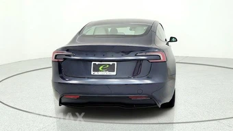 2026 Tesla Model 3 Premium - miniatura 7