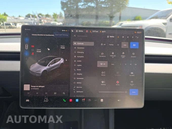 2026 Tesla Model 3 Premium - miniatura 7