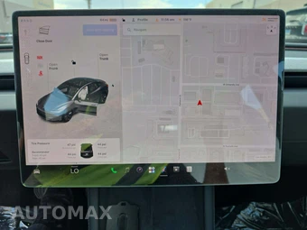 2026 Tesla Model 3 Premium – miniatura 18