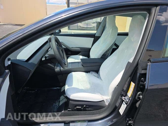 2026 Tesla Model 3 Premium – miniatura 3