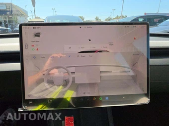 2026 Tesla Model 3 Premium – miniatura 10