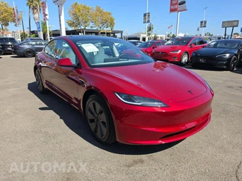 2026 Tesla Model 3 Premium – miniatura 4