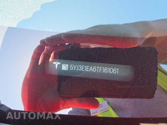 2026 Tesla Model 3 Premium – miniatura 5