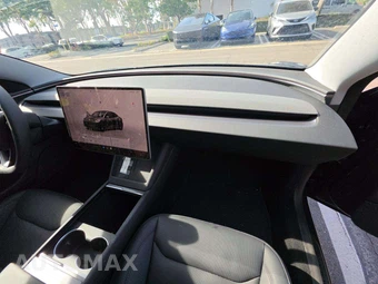 2026 Tesla Model 3 Premium – miniatura 20