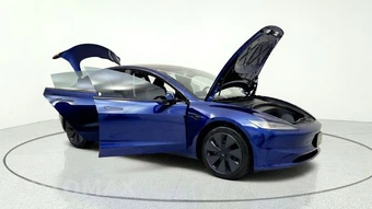 2026 Tesla Model 3 Standard - miniatura 11