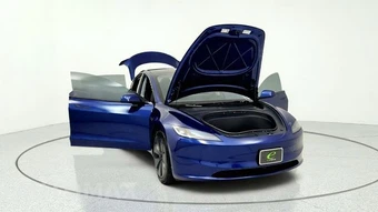 2026 Tesla Model 3 Standard - miniatura 12