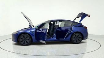 2026 Tesla Model 3 Standard - miniatura 15