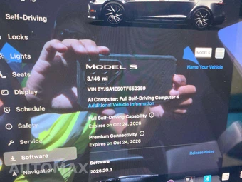 2026 Tesla Model S - miniatura 5