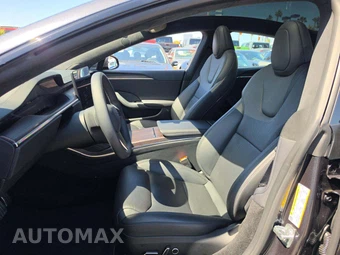 2026 Tesla Model S - miniatura 6