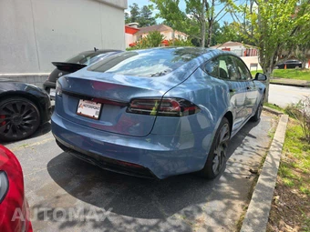 2026 Tesla Model S - miniatura 3