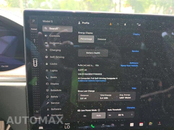 2026 Tesla Model S - miniatura 9