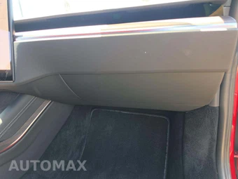 2026 Tesla Model S - miniatura 20
