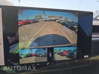 2026 Tesla Model S - miniatura 21
