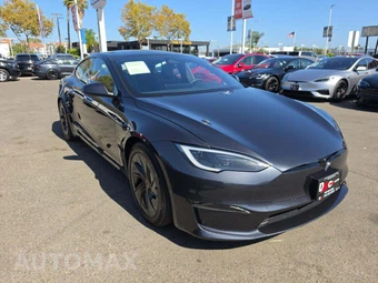 2026 Tesla Model S - miniatura 4