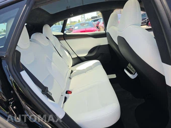 2026 Tesla Model S - miniatura 16