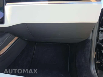2026 Tesla Model S - miniatura 19