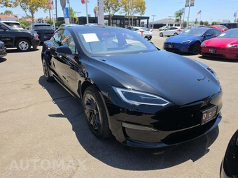 2026 Tesla Model S - miniatura 4