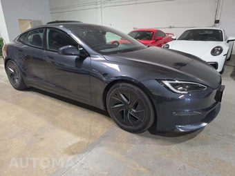 2026 Tesla Model S - miniatura 4