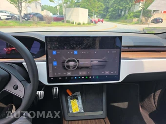 2026 Tesla Model S - miniatura 10