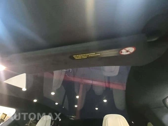 2026 Tesla Model S Plaid - miniatura 11