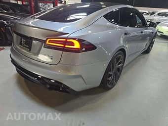 2026 Tesla Model S Plaid - miniatura 3