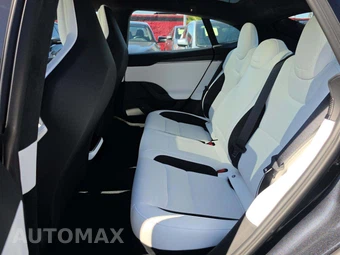 2026 Tesla Model S Plaid - miniatura 13