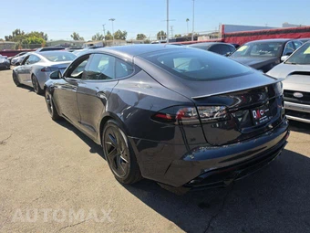 2026 Tesla Model S Plaid - miniatura 2