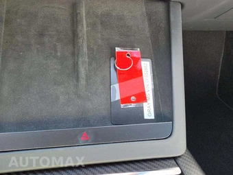 2026 Tesla Model S Plaid - miniatura 8