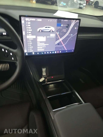 2026 Tesla Model S Plaid - miniatura 10