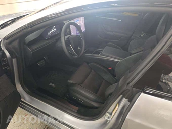 2026 Tesla Model S Plaid - miniatura 6