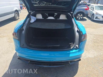 2026 Tesla Model S Plaid - miniatura 14
