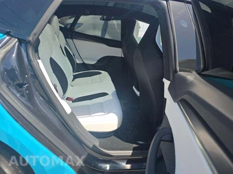 2026 Tesla Model S Plaid - miniatura 17