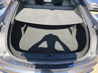 2026 Tesla Model S Plaid - miniatura 14