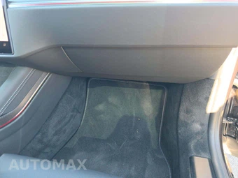 2026 Tesla Model S Plaid - miniatura 19
