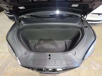 2026 Tesla Model X - miniatura 21