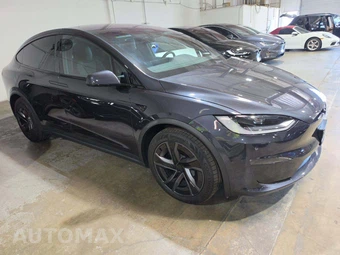 2026 Tesla Model X - miniatura 4