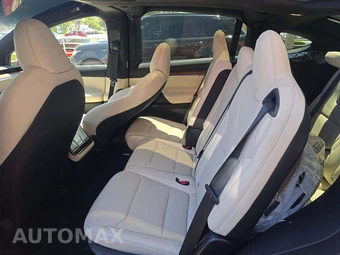 2026 Tesla Model X - miniatura 13