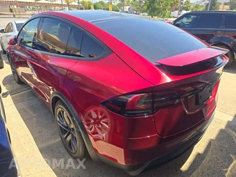 2026 Tesla Model X - miniatura 2