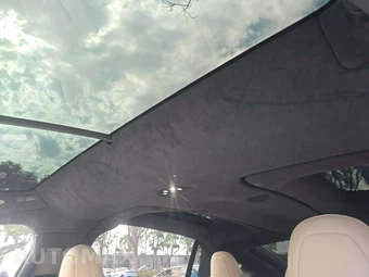2026 Tesla Model X - miniatura 11