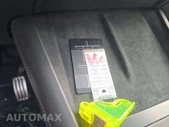 2026 Tesla Model X - miniatura 8