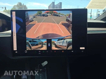 2026 Tesla Model X - miniatura 10