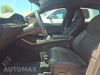 2026 Tesla Model X - miniatura 6