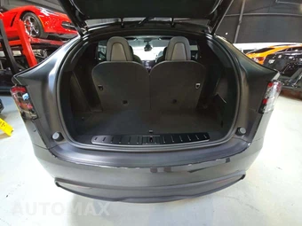 2026 Tesla Model X - miniatura 14