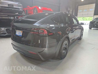 2026 Tesla Model X - miniatura 3