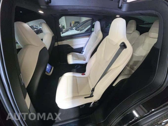 2026 Tesla Model X - miniatura 13