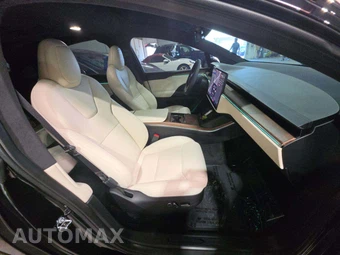 2026 Tesla Model X - miniatura 19