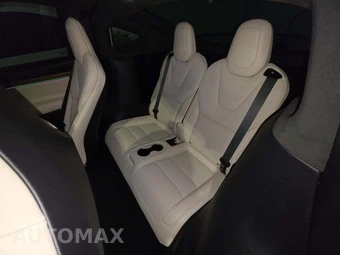 2026 Tesla Model X - miniatura 24