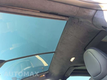 2026 Tesla Model X - miniatura 11