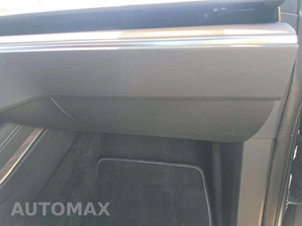 2026 Tesla Model X - miniatura 19