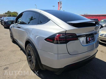 2026 Tesla Model X - miniatura 2
